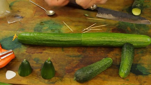 FRACTAL CUCUMBER MADE IN RUSSIA смотреть онлайн