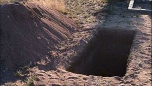 Соревнования по скоростной копке могил
