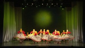 Детский ансамбль танца "ПОТЕШНАЯ СЛОБОДА" .Танец "Я на печке молотила"