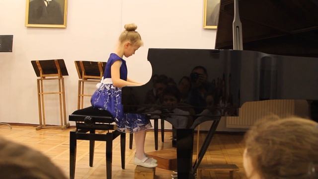 "Ковбойский рок-н-ролл" + "Полька Д.Кабалевского" - ДМШ №9 - 21.12.2016 г. смотреть онлайн