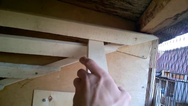 Сенник для кроликов в клетку, как сделал. смотреть онлайн