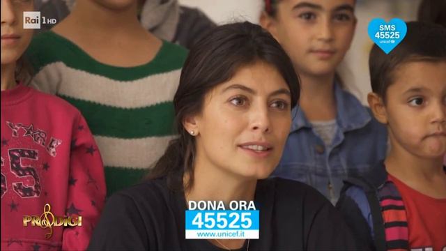 #Prodigi2021: Alessandra Mastronardi invita a donare a Unicef in difesa dei bimbi di tutto il mondo смотреть онлайн