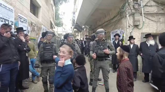 Евреи жители Меа-Шеарим выступают против израильской оккупации и поддерживают Палестину