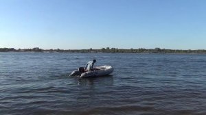 Лодка ПВХ Gladiator 330 + мотор Tohatsu 9.8