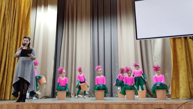 Весь мир начинается с мамы смотреть онлайн