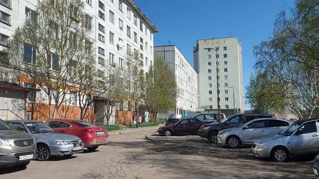 Крайний север) г.Североморск небольшой обзор ул.Душенова и Ул.Кирова) смотреть онлайн