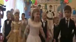 танец о профессиях "Кем быть"