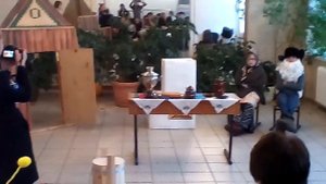 Старуха, дверь закрой