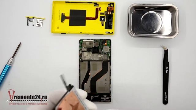Nokia Lumia 720 (RM-885) ? Teardown Take apart, Tutorial смотреть онлайн