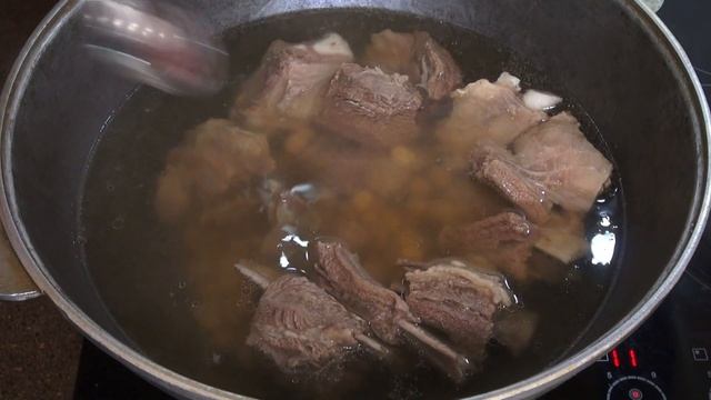 Шурпа из говядины Дома в КАЗАНЕ! Густой и наваристый суп!