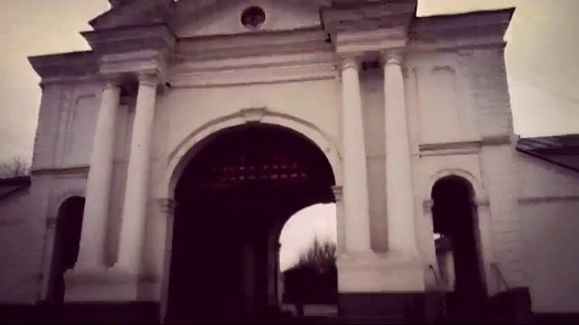 Глухов
