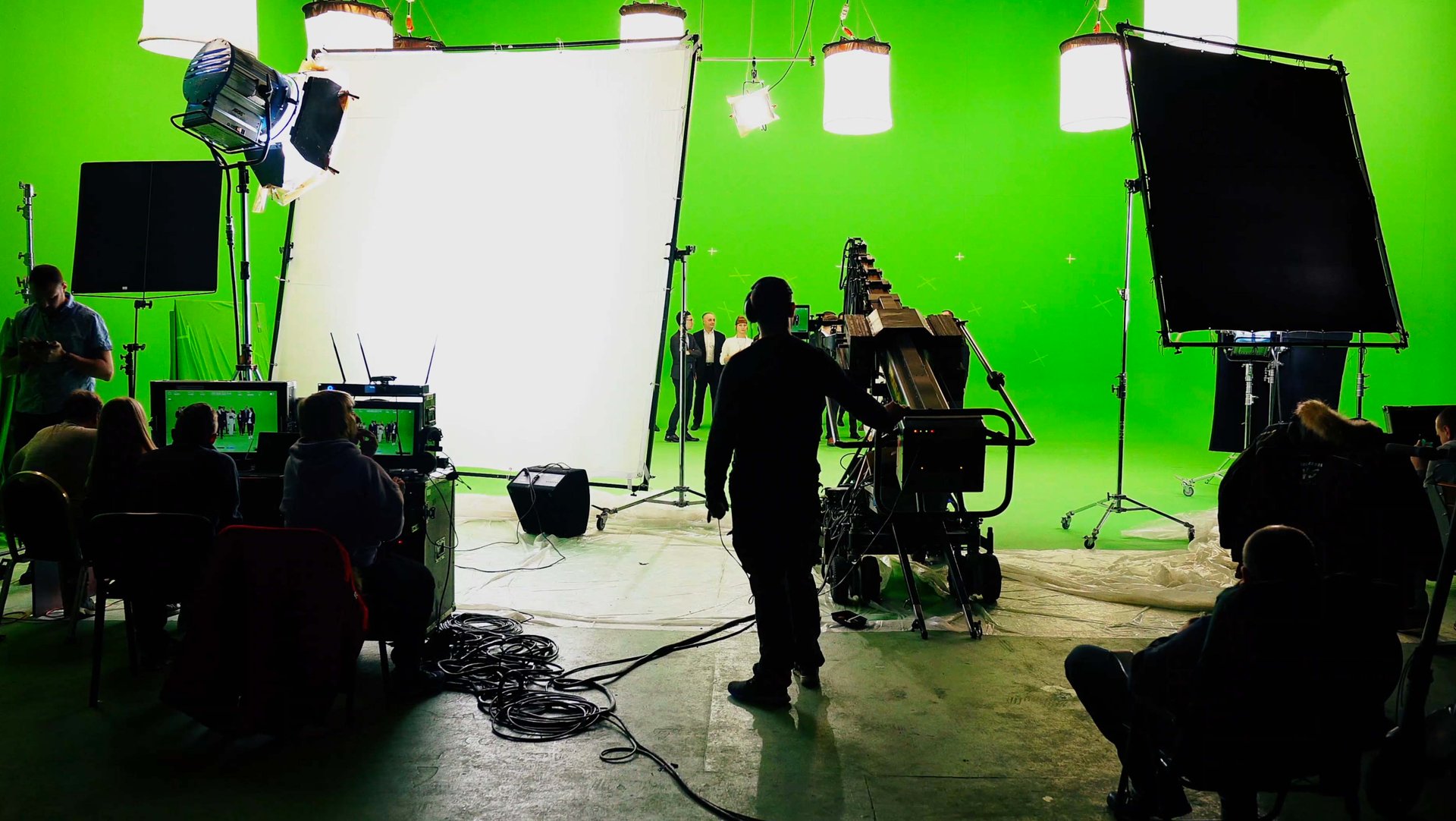 Backstage Hromakey смотреть онлайн