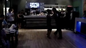 Angela Lineros And Ricardo Cabrera - Bailan "Milonga de Buenos Aires"