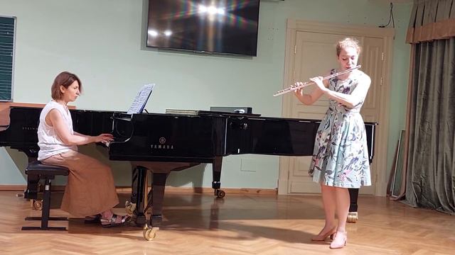 К.Ф.Э. Бах - Концерт 1 часть смотреть онлайн