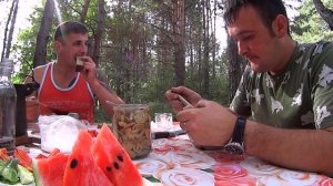 (НЕ)ПРАВИЛЬНАЯ РЫБАЛКА. ГОТОВИМ НА ПРИРОДЕ. УХА ИЗ ПЕТУХА??