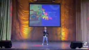 На часах ноль ноль