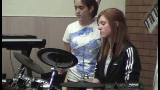 Kristin Andreassen's Crayola performed by Lace смотреть онлайн