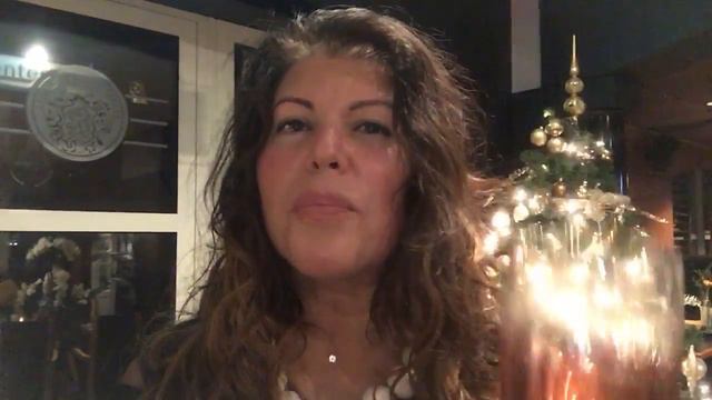 Приятная новогодняя голландская традиция, которая может сделать вашу жизнь проще 🌟🎉🍾 смотреть онлайн