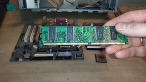 Горизонтальный системный блок. Сколько денег?