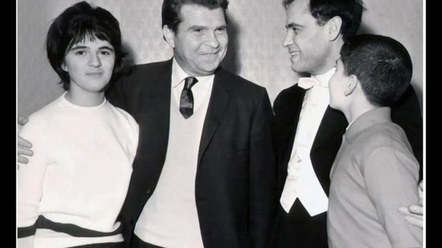 Beethoven: Sonata for Piano and Violin No. 3 in E-flat major, Op. 12 - Emil Gilels, Leonid Kogan смотреть онлайн