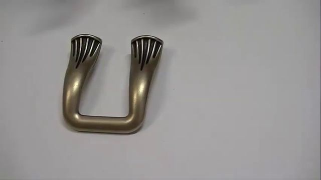 Бронзовая ручка под старину UP15 0032 G0005 Gamet смотреть онлайн