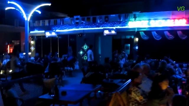 Walk along the evening embankment of Marmaris. Turkey / Прогулка по вечерней набережной Мармариса смотреть онлайн