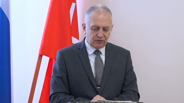 С.А.Златогорский выступил перед депутатами Собрания представителей г.Кузнецка смотреть онлайн