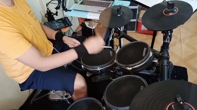 Crushcrushcrush  - Paramore (CSD400 DRUM COVER)