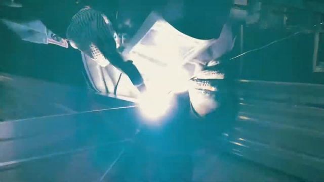 Сварка аргоном алюминия на производстве evospark tig 500A смотреть онлайн