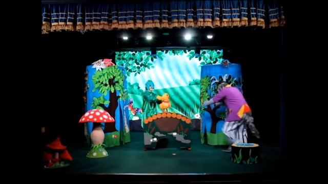 Спектакль "Золотой цыпленок" смотреть онлайн