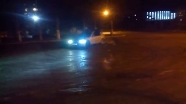 Mercedes C200 Kompressor Drift on Frozen Road. Bagebi, Tbilisi смотреть онлайн