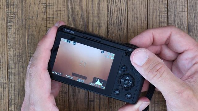 Ricoh GR3x: Manual exposure guide смотреть онлайн