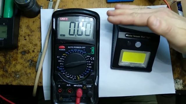 Это поможет сберечь аккумулятор. Переделка светодиодного уличного фонаря с датчиком движения и свет смотреть онлайн