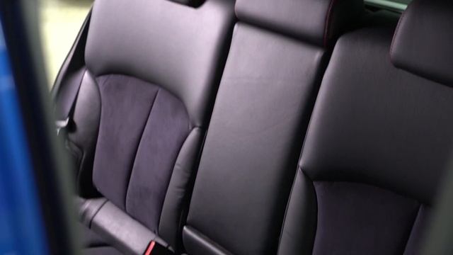 Subaru Legacy 2.5 GT TS STW AWD AT смотреть онлайн