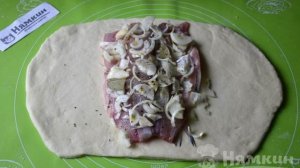 Пирог-косичка с рыбой из готового  дрожжевого теста в духовке