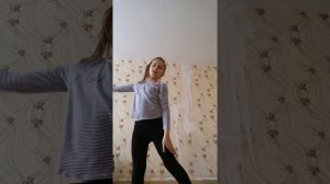 танец под песню просто просто мы маленькие звёзды