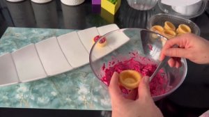 Шикарная Закуска В Тарталетках.Со Свеклой и Селедкой!