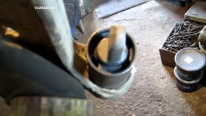 Volvo V70. Замена сайлентблоков передних рычагов