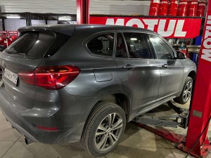 Замена масла в  АКПП BMW X1 F48 Aisin 8f22