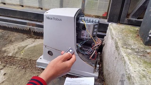 Программирование пульта nice smilo sm2 DUBLICATOR SK4-NS смотреть онлайн