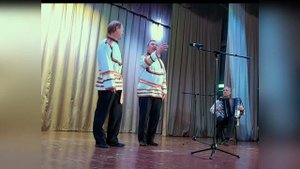 "Проезжала конница" музыка Владимира Глазунова, слова народные.