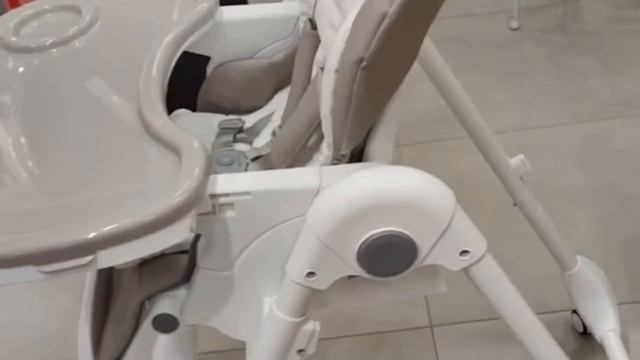 Стульчик для кормления BellaBaby B-003S