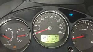 Subaru forester SG5 глюк приборной понели. В чем дело?