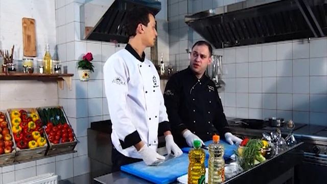 2 Кулинарный телепроект - "ШЕФ" - Дорадо, запеченный с овощами. Андрей Джеджула.