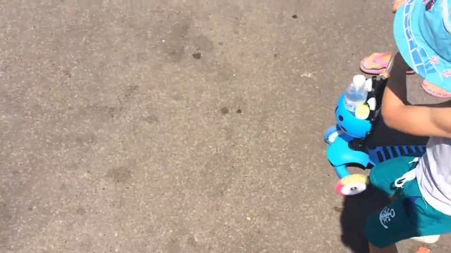 Распаковка. САМОКАТ БОЖЬЯ КОРОВКА 5 в 1 ВЛОГ Scooter 5 in 1 VLOG смотреть онлайн