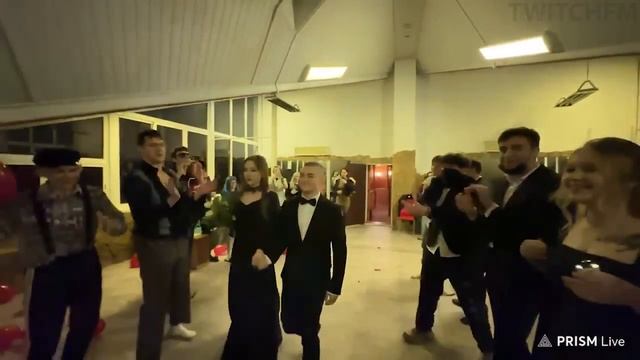 Топ Моменты с Twitch _ сыграли свадьбу на стриме