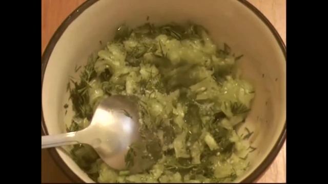 Люблю готовить! Салат с курицей и грибами! "Курочка Ряба"