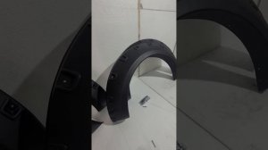 Расширители колёсных арок на Митсубиси L200 (2015-2019)