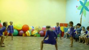 Танцы в садике (детям 5 лет)