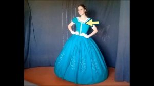 Dressing up in transforming crinoline or How to make 4 models out of 1 dress in 4 years